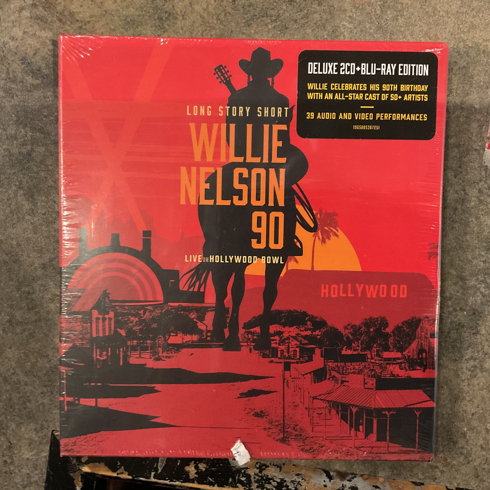 Willie Nelson (2CD + Blu-Ray NEW) Long Story Short: Willie 90 Live At The Hollywood Bowl