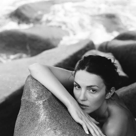 Ella Hunt - Blindspot (VInyl LP)